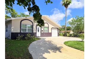 1555 NW 6th Ave, Pompano Beach, FL 33060, - MLS#A12021747