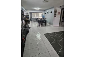 221 NW 46th Ct, Fort Lauderdale, FL 33309, - MLS#A12021808