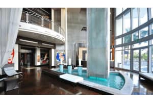 690 SW 1st Ct APT 1913, Miami, FL 33130, - MLS#A12021847