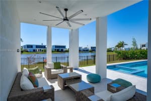 16600 Sunset Way, Weston, FL 33326, - MLS#A12021856