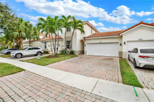 18730 SW 25th Ct, Miramar, FL 33029, - MLS#A12021922