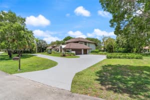 7011 Hialeah Ln, Parkland, FL 33067, - MLS#A12021958