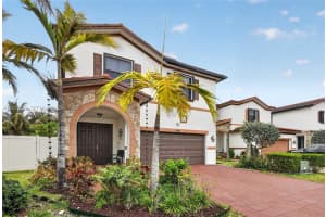 10400 W 35th Way, Hialeah, FL 33018, - MLS#A12022039