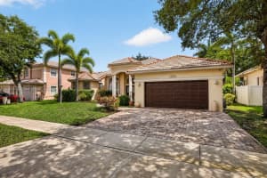 13775 NW 20th St, Pembroke Pines, FL 33028, - MLS#A12022050