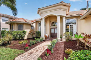13775 NW 20th St, Pembroke Pines, FL 33028, - MLS#A12022050