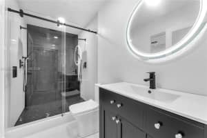 1541 NW 1st Ct, Miami, FL 33136, - MLS#A12022061