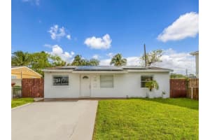 2411 Fletcher St, Hollywood, FL 33020, - MLS#A12022115
