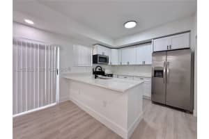 5230 109th Avenue, Doral, FL 33178 - MLS#A12022123