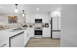 605 Oaks Dr 502, Pompano Beach 605 Oaks Dr 502, Pompano Beach