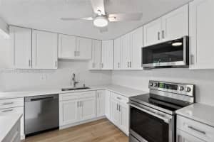 1660 NW 94th Ave, Plantation, FL 33322, - MLS#A12022157