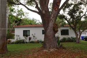 471 NE 53rd St, Miami, FL 33137, - MLS#A12022257