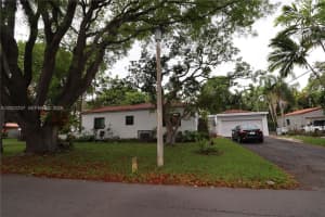 471 NE 53rd St, Miami, FL 33137, - MLS#A12022257