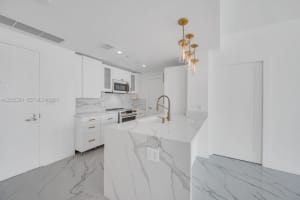 1900 N Bayshore Dr APT 3716, Miami, FL 33132, - MLS#A12022290