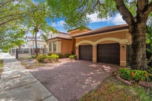 18122 NW 91st Ct, Hialeah, FL 33018, - MLS#A12022339