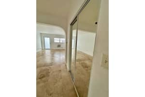 1231 Pennsylvania Ave APT 9, Miami Beach, FL 33139, - MLS#A12022372