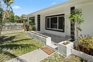 1075 NW 127th St, North Miami, FL 33168, - MLS#A12022384