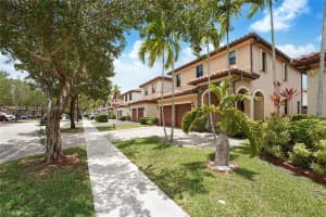 589 34th Terrace, Homestead, FL 33033 - MLS#A12022393