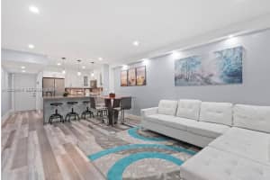 6125 W 20th Ave APT 302, Hialeah, FL 33012, - MLS#A12022404