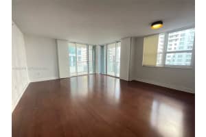1155 Brickell Bay Dr APT 1102, Miami, FL 33131, - MLS#A12022476