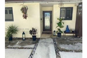 13932 Kendale Lakes Dr, Miami, FL 33183, - MLS#A12022497