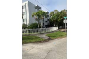 1090 NE 129th St APT 202, North Miami, FL 33161, - MLS#A12022530
