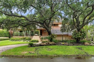 7244 E Lago Dr, Coral Gables, FL 33143, - MLS#A12022575