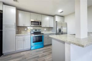 4111 Stirling Rd APT 509, Davie, FL 33314, - MLS#A12022582