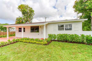 7401 Raleigh St, Hollywood, FL 33024, - MLS#A12022611