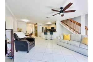 8952 NW 38th Dr, Coral Springs, FL 33065, - MLS#A12022645
