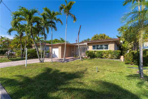 9225 Byron Ave, Surfside, FL 33154, - MLS#A12022655