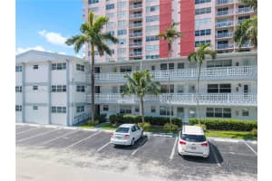 3133 S Ocean Dr APT 318, Hallandale Beach, FL 33009, - MLS#A12022773