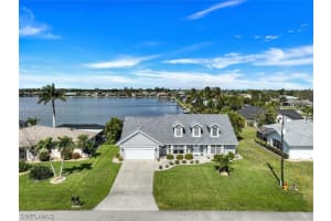407 SW 37th St, Cape Coral, FL 33914, - MLS#A12022901