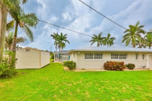 450 Bayshore Dr, Cape Coral, FL 33904, - MLS#A12022932