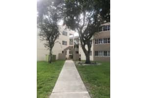 6155 Nw 186th St 209, Hialeah