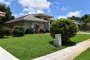 10205 12th Street, Pembroke Pines, FL 33025 - MLS#A12023054