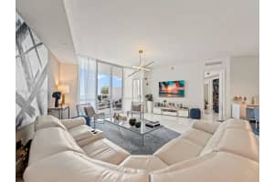 15901 Collins Ave APT 403, Sunny Isles Beach, FL 33160, - MLS#A12023082