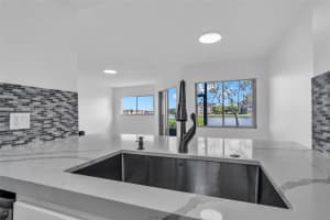 13705 Sw 12th St 102b, Pembroke Pines 13705 Sw 12th St 102b, Pembroke Pines