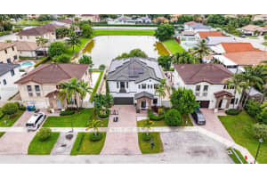 16125 Sw 65th Ln Miami, FL 33193 - Off Market
