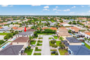 16125 Sw 65th Ln Miami, FL 33193 - Off Market