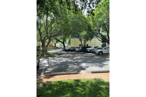 191 Lakeview Dr APT 103, Weston, FL 33326, - MLS#A12023199