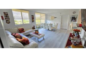 2775 NE 187th St APT 314, Aventura, FL 33180, - MLS#A12023208