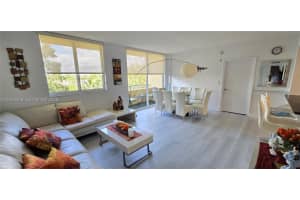 2775 NE 187th St APT 314, Aventura, FL 33180, - MLS#A12023208