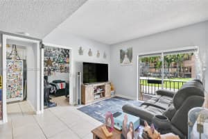 399 Nw 72nd Ave 104, Miami