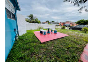 1344 W 10th St, West Palm Beach, FL 33404, - MLS#A12023337