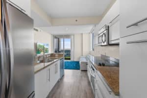 2641 N Flamingo Rd APT 2408N, Plantation, FL 33323, - MLS#A12023346