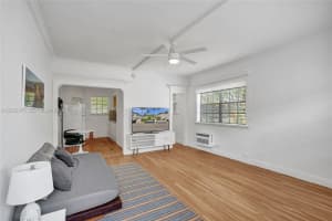 717 Española Wy APT 204, Miami Beach, FL 33139, - MLS#A12023371
