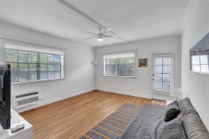 717 Española Wy APT 204, Miami Beach, FL 33139, - MLS#A12023371