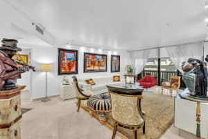 2000 E Island Blvd APT 305, Aventura, FL 33160, - MLS#A12023372