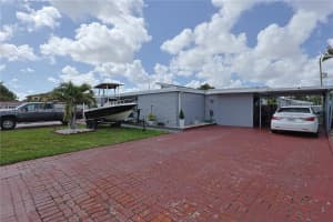 330 W 44th St, Hialeah, FL 33012, - MLS#A12023406