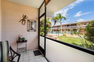 160 NE 8th Ave APT 21A, Hallandale Beach, FL 33009, - MLS#A12023457
